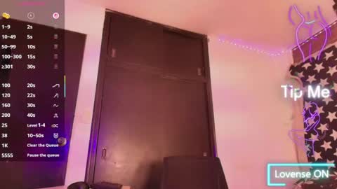 lexa_dreams19 online show from August 6, 7:18 am