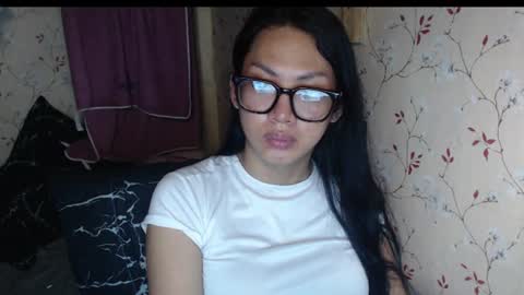 Alexis online show from August 2, 1:07 pm