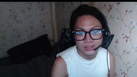 Alexis online show from August 4, 6:05 pm