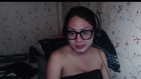 Alexis online show from August 7, 4:40 pm