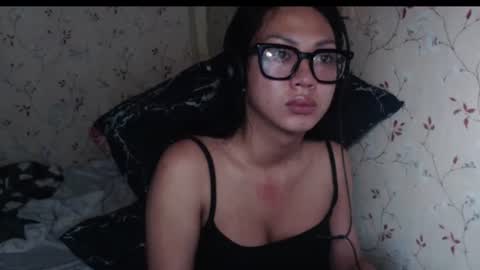 Alexis online show from August 9, 8:04 am
