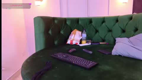 lexielancaster cr online show from August 3, 10:28 pm