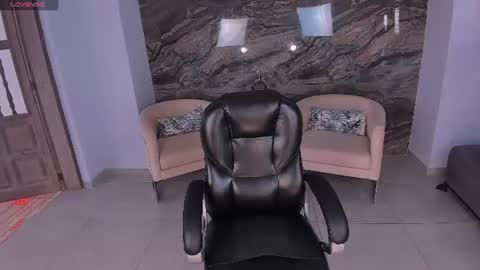 Lexie  online show from September 5, 4:56 pm