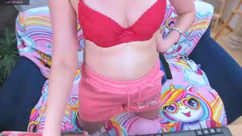 Lexi online show from August 7, 12:16 pm