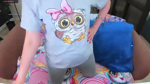 Lexi online show from August 10, 6:37 am