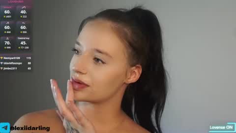 LexiiDarling online show from July 23, 5:15 pm
