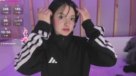 lexirouge           online show from August 11, 9:39 pm