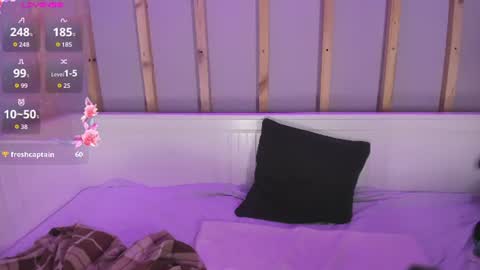 lexirouge           online show from August 11, 11:51 pm