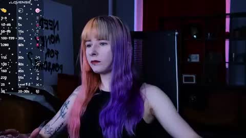 Lexiwenfords online show from July 29, 4:52 am