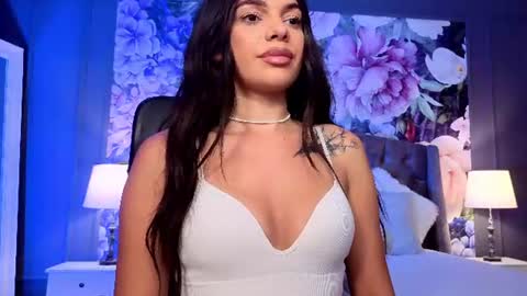 Lexi online show from July 29, 10:33 am