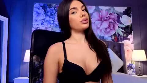 Lexi online show from August 18, 3:34 am