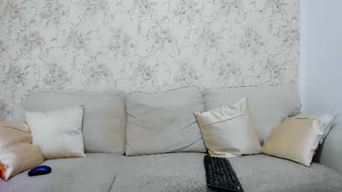 lexxyl online show from July 19, 9:33 am