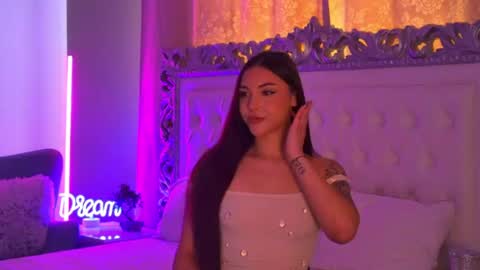 LexyBanks online show from July 13, 9:38 am