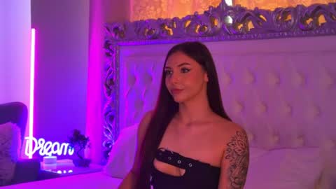 LexyBanks online show from July 14, 1:03 pm