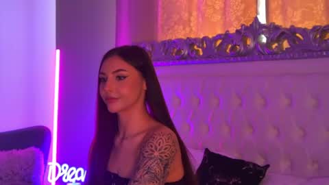 LexyBanks online show from July 14, 3:14 pm