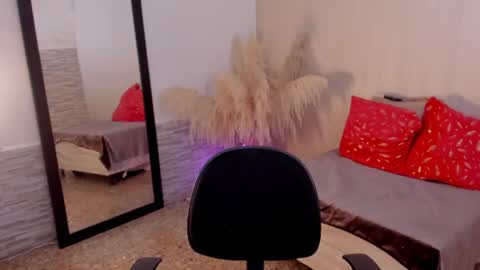 Lexy online show from August 15, 5:44 am