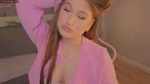Lexy Gilbert online show from August 11, 2:57 am