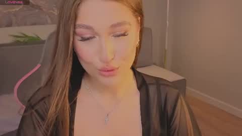 Lexy Gilbert online show from August 11, 6:15 am