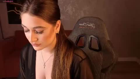 Lexy Gilbert online show from August 13, 12:41 pm