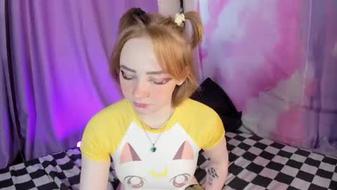lexy_l0vy online show from August 10, 9:22 am