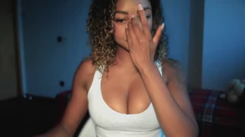 Lexy online show from August 7, 12:05 pm