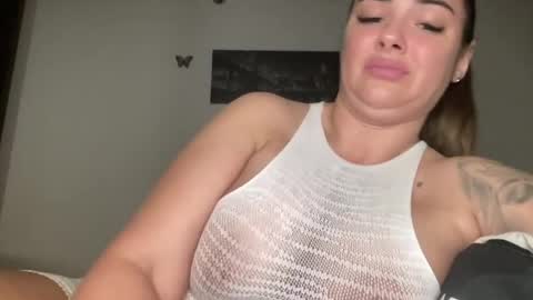 Lexyswetty online show from August 5, 1:25 am