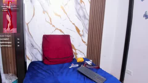 lexyy24_ online show from August 12, 12:07 pm