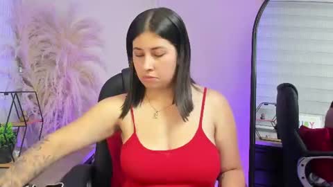 Leya online show from August 8, 7:47 pm