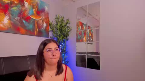 Leya online show from August 11, 1:40 am