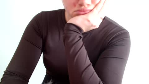 Leyla online show from August 13, 11:46 am