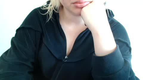 Leyla online show from August 14, 7:01 am