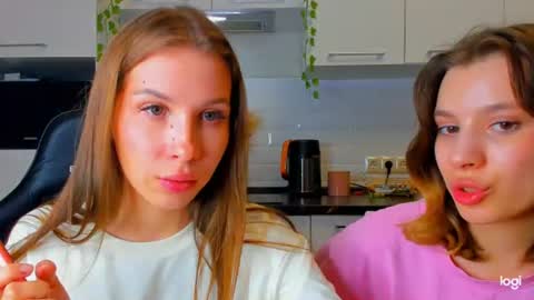 Leila online show from July 14, 12:38 am