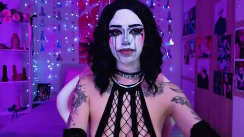 LEA online show from March 10, 9:55 pm