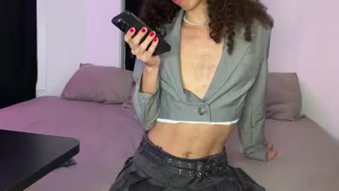 Lia Hernndez online show from August 15, 2:37 am