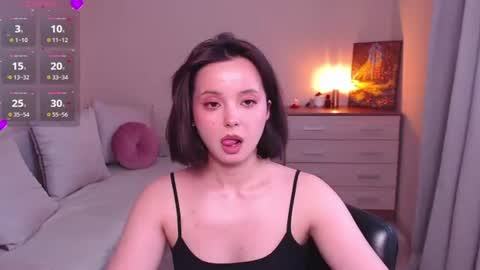 L I A online show from July 8, 4:00 pm