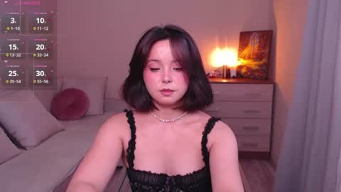 L I A online show from August 15, 4:11 pm
