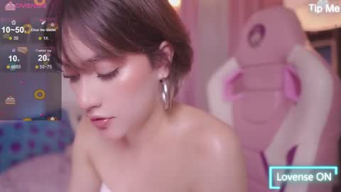 liaa online show from August 12, 4:09 pm