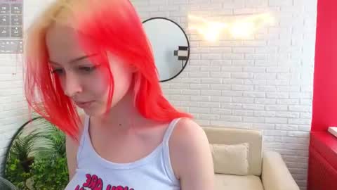 Lia 3 online show from August 8, 1:22 pm