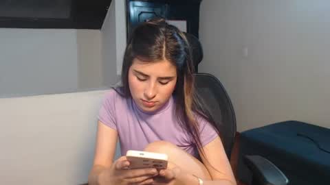liaaa online show from July 29, 11:56 pm
