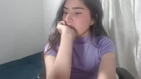 liaaa online show from August 10, 1:29 am
