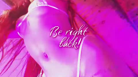 lia_varel online show from July 29, 8:27 pm