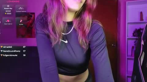 lia_varel online show from August 13, 6:38 am