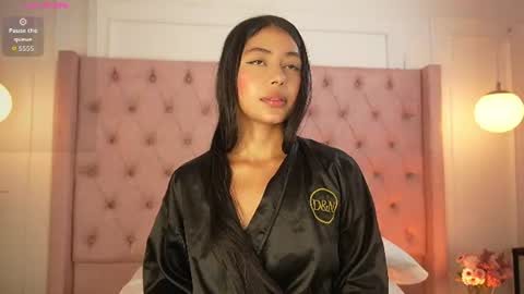 LIA  online show from August 10, 4:41 pm