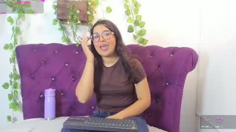Your Lia  online show from August 15, 8:02 pm