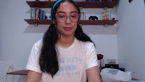   lia  online show from June 13, 3:47 am
