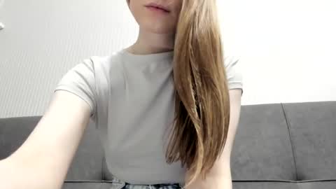 Julia online show from July 9, 11:43 pm