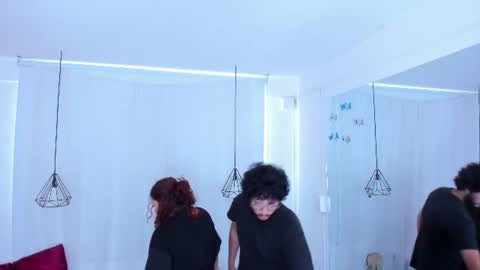 Lia Bell online show from August 9, 6:42 pm