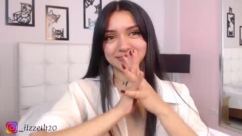 Lia 3 online show from August 11, 12:45 am