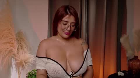 LiaFox b online show from July 29, 4:30 am