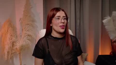 LiaFox b online show from August 8, 6:02 am